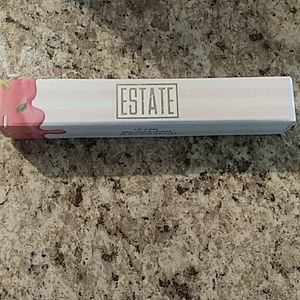 Estate lip icing from ipsy